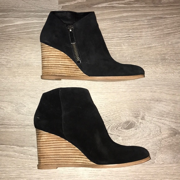 Ankle length boots worn only once - Picture 2 of 2